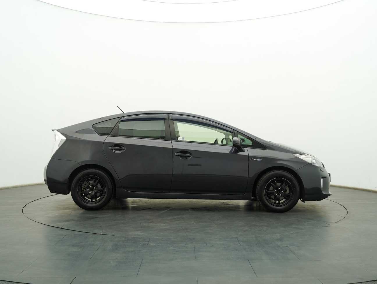 used 2012 Toyota Prius Luxury 1.8