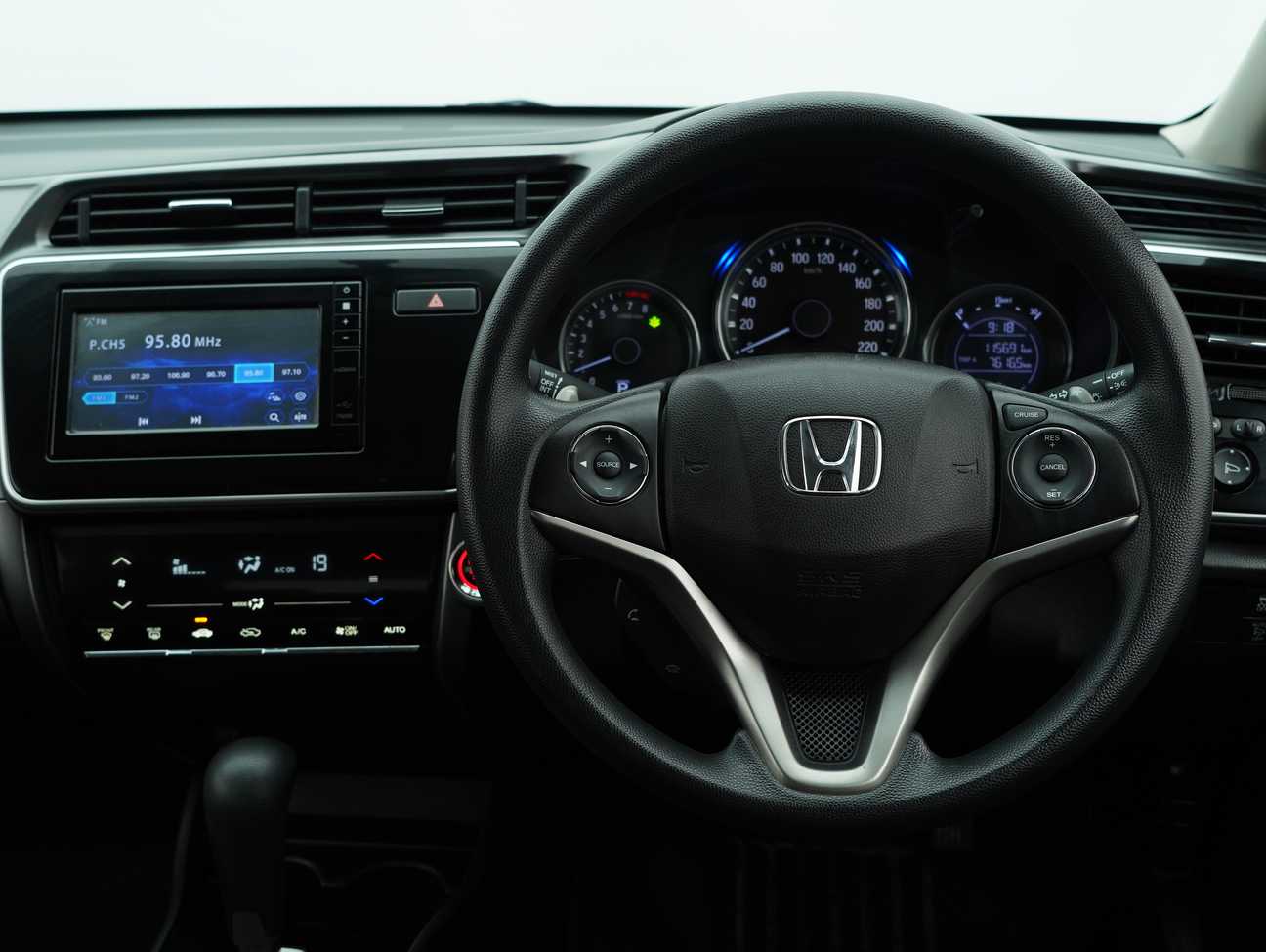 terpakai 2018 Honda City E 1.5