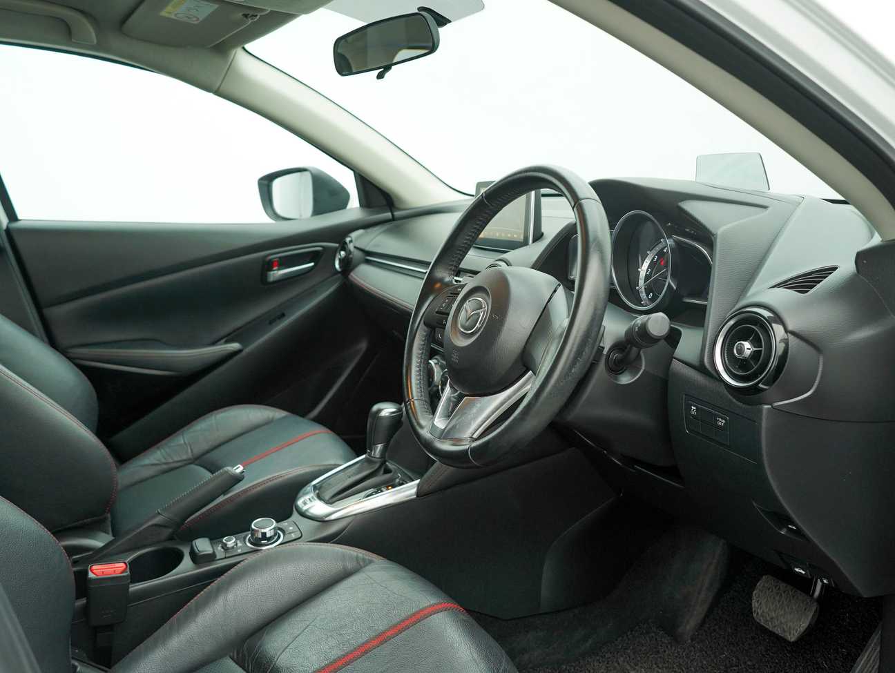 used 2017 Mazda 2 SKYACTIV-G (LED Headlight with DRL) 1.5