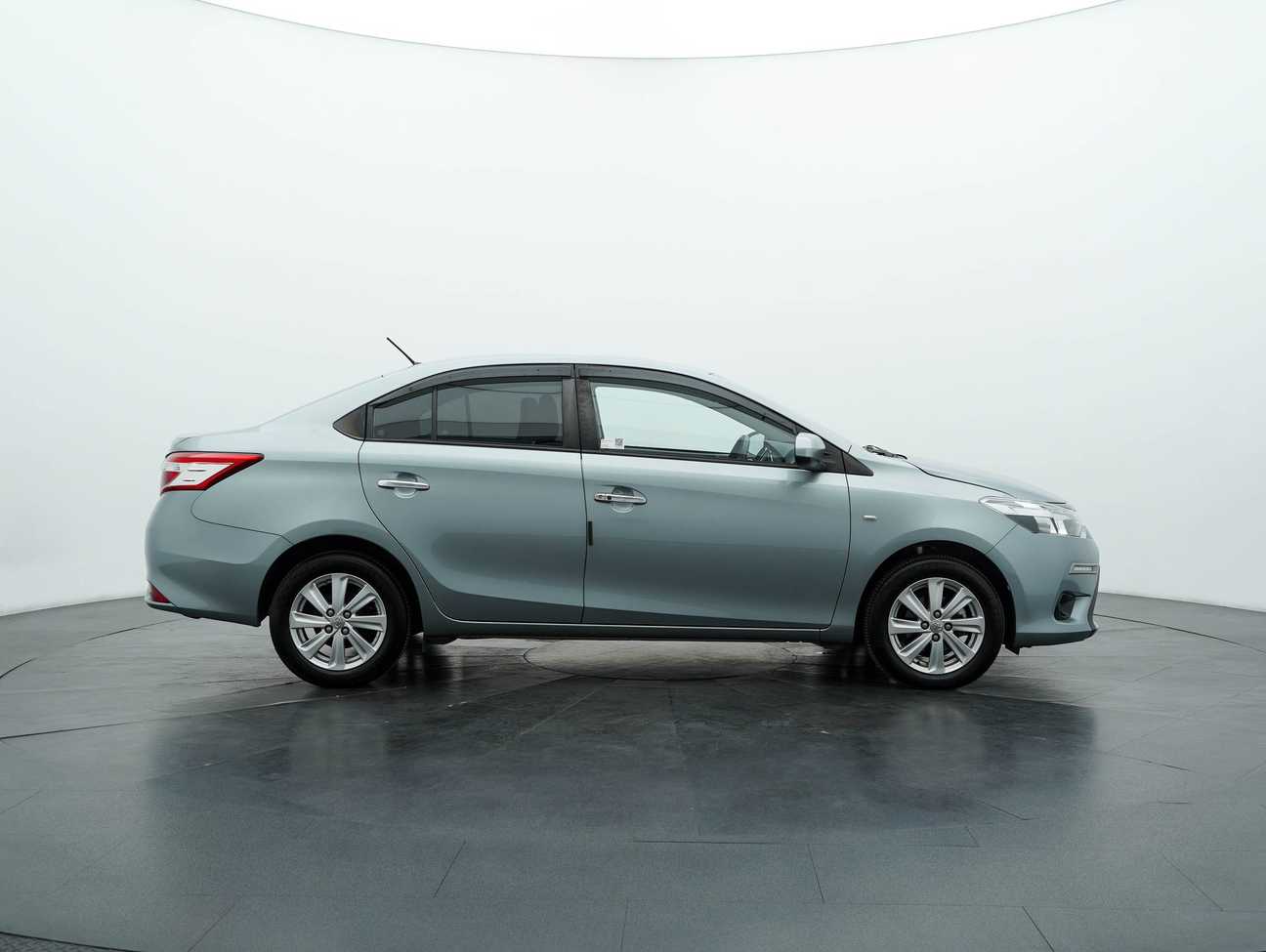 used 2017 Toyota Vios J 1.5