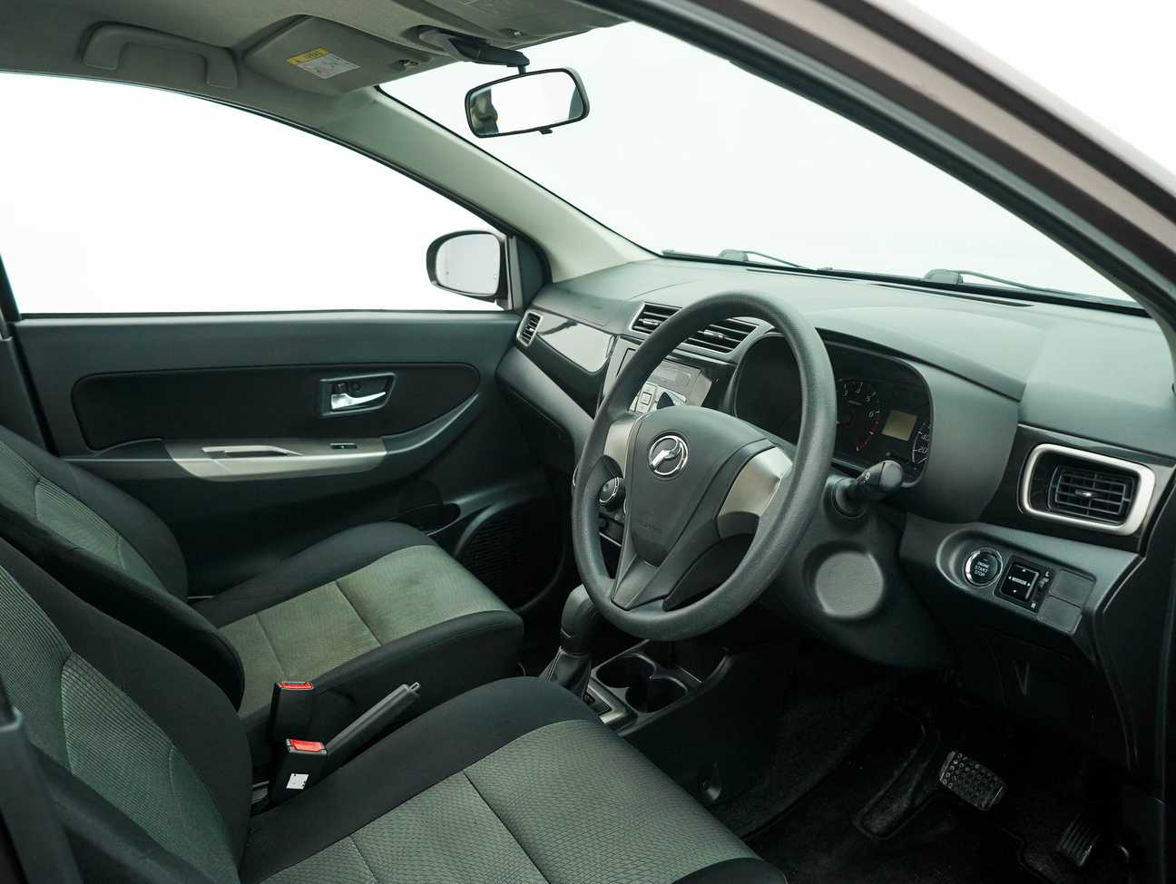 terpakai 2017 Perodua Bezza X Premium 1.3