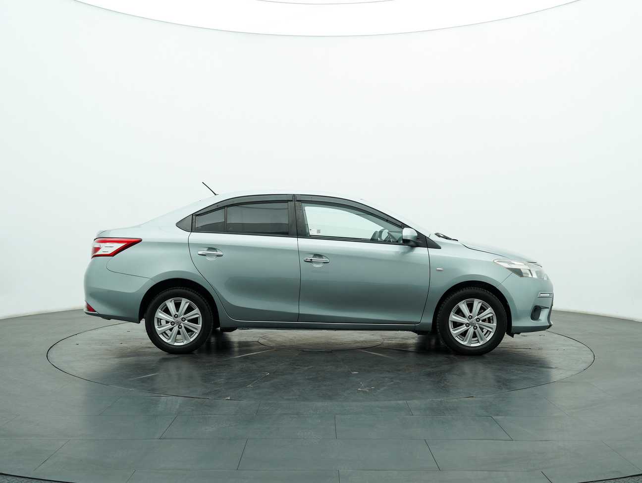 used 2017 Toyota Vios J 1.5