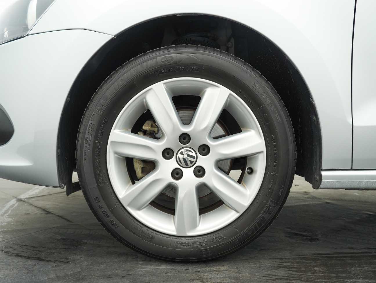 terpakai 2015 Volkswagen Polo  1.6