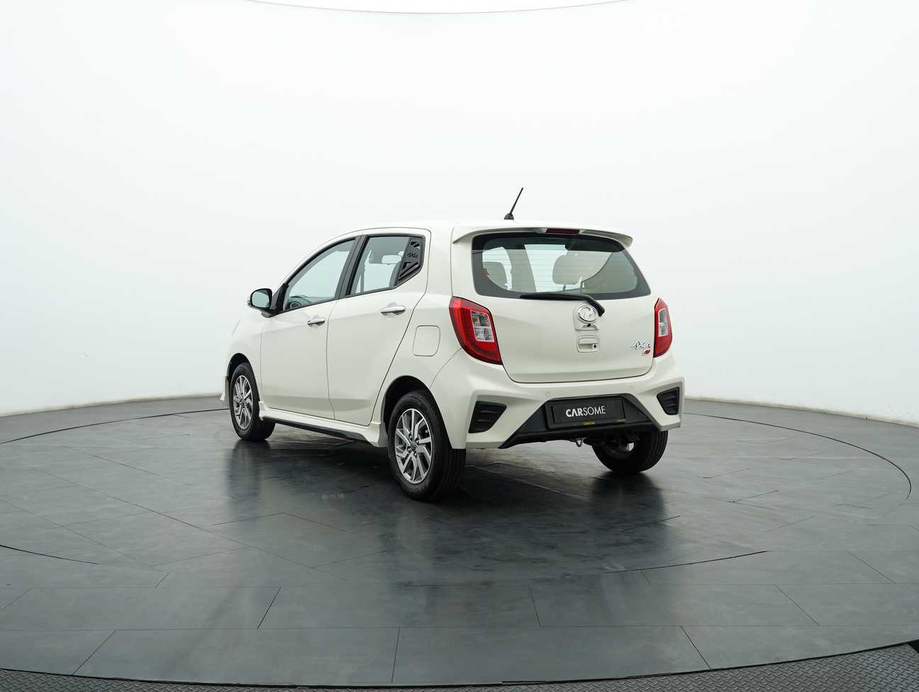 terpakai 2021 Perodua AXIA Advance 1.0