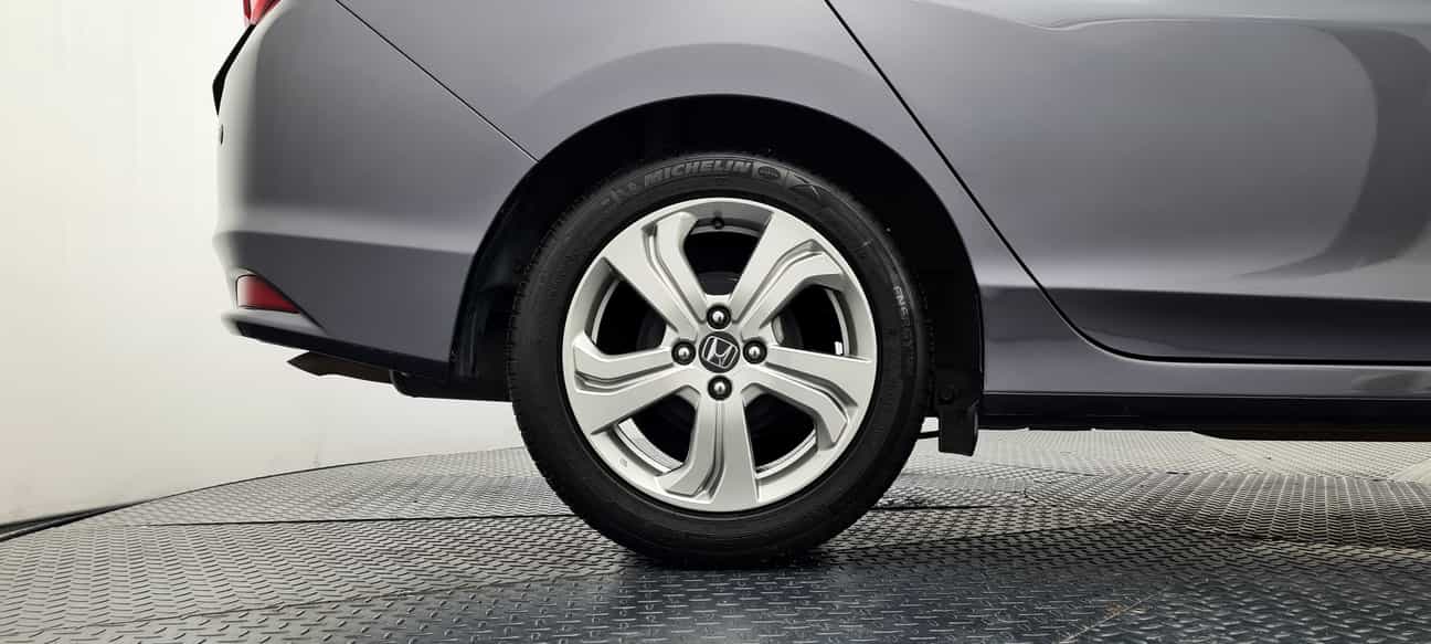 used 2015 Honda CITY V I-VTEC 1.5