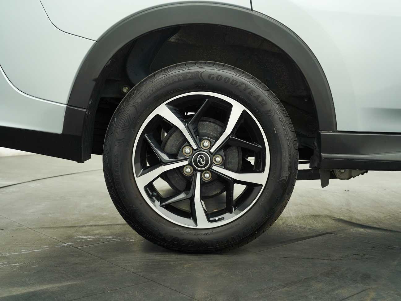 terpakai 2021 Perodua Aruz AV 1.5