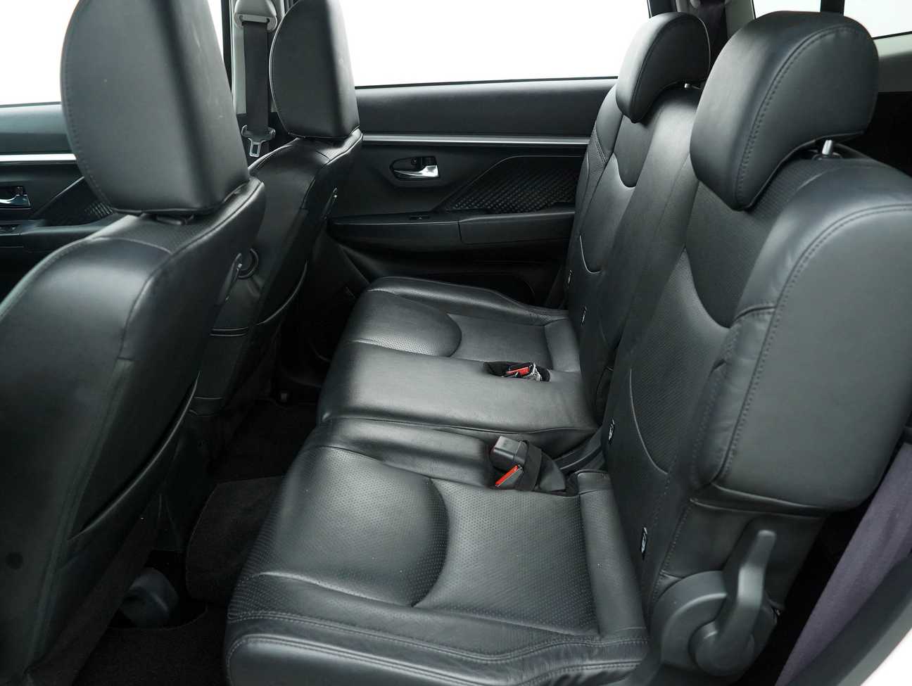 terpakai 2019 Perodua Aruz AV 1.5