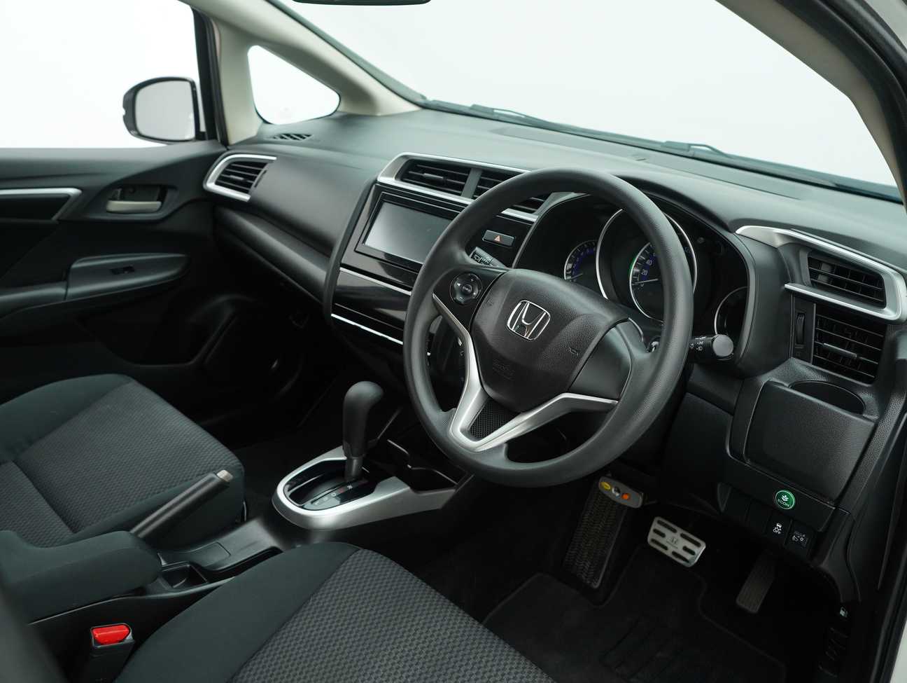 used 2017 Honda Jazz E 1.5