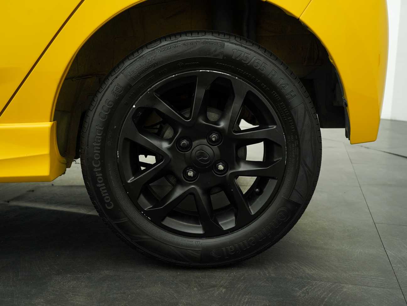 terpakai 2015 Perodua AXIA SE 1.0