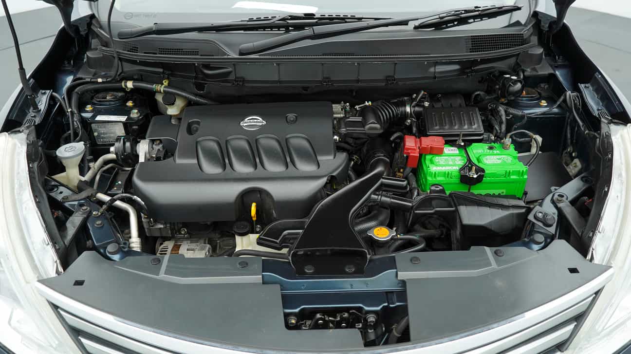 used 2015 Nissan GRAND LIVINA  1.8