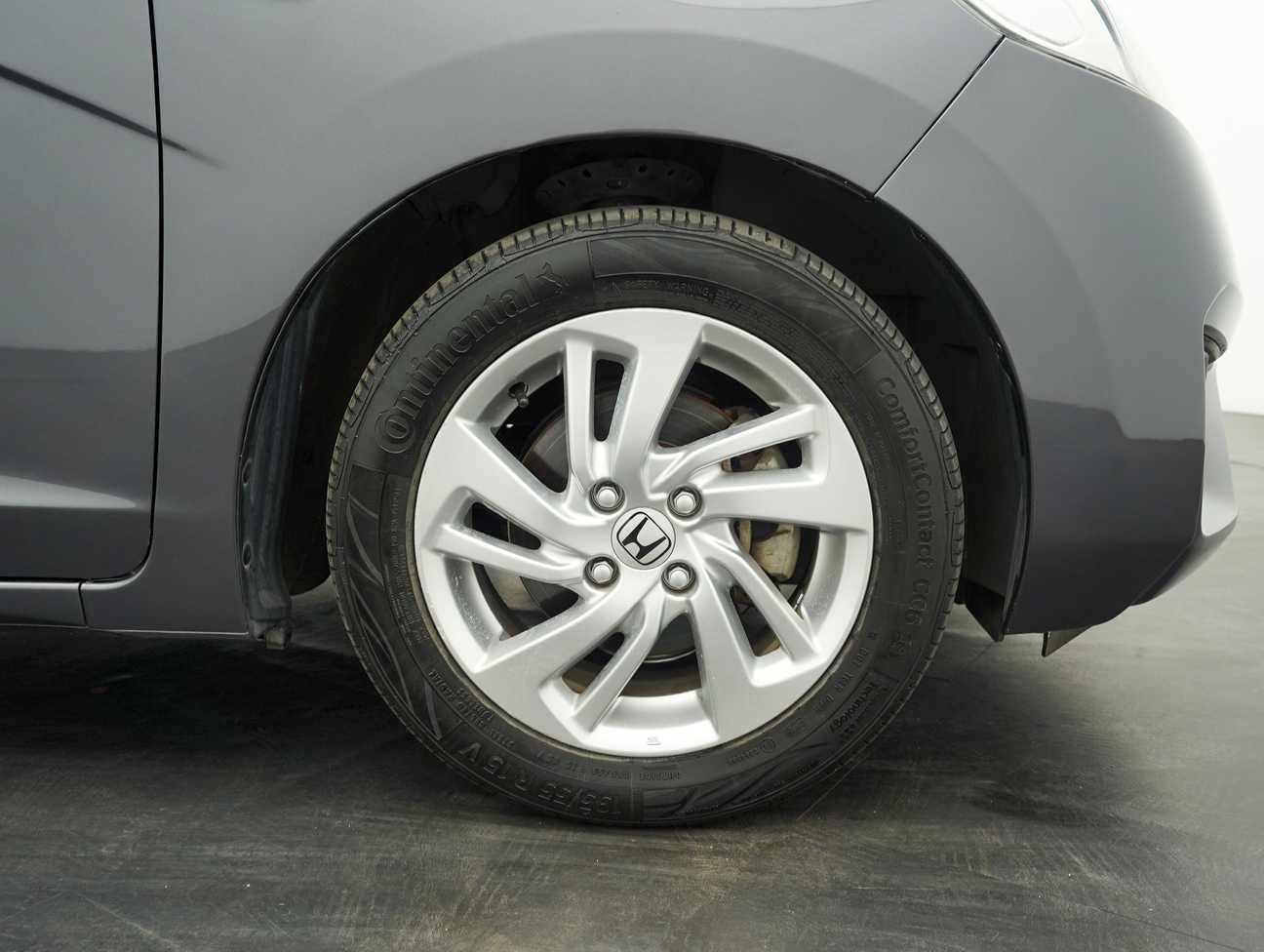 used 2015 Honda Jazz E 1.5