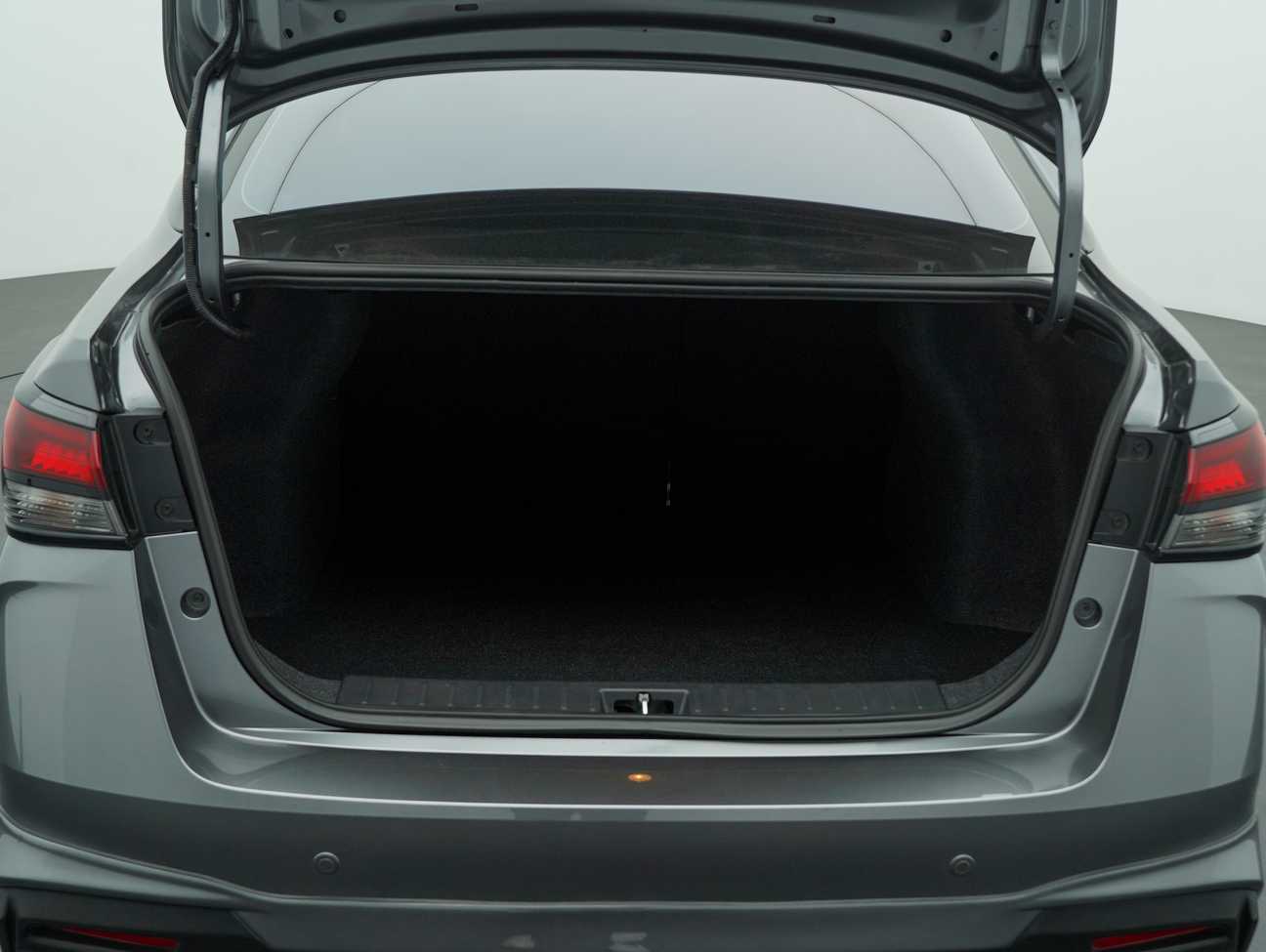 used 2021 Nissan Almera VLT 1.0