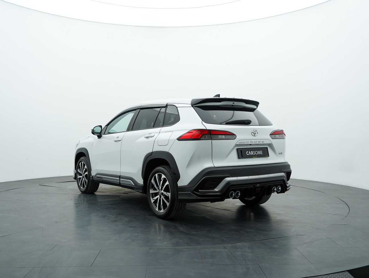 used 2021 Toyota Corolla Cross V 1.8