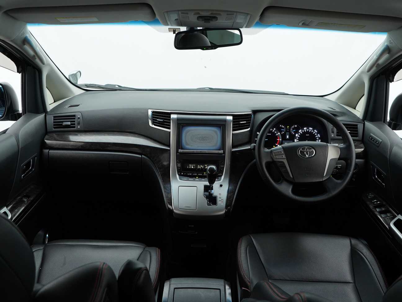 used 2013 Toyota Vellfire ZG 2.4