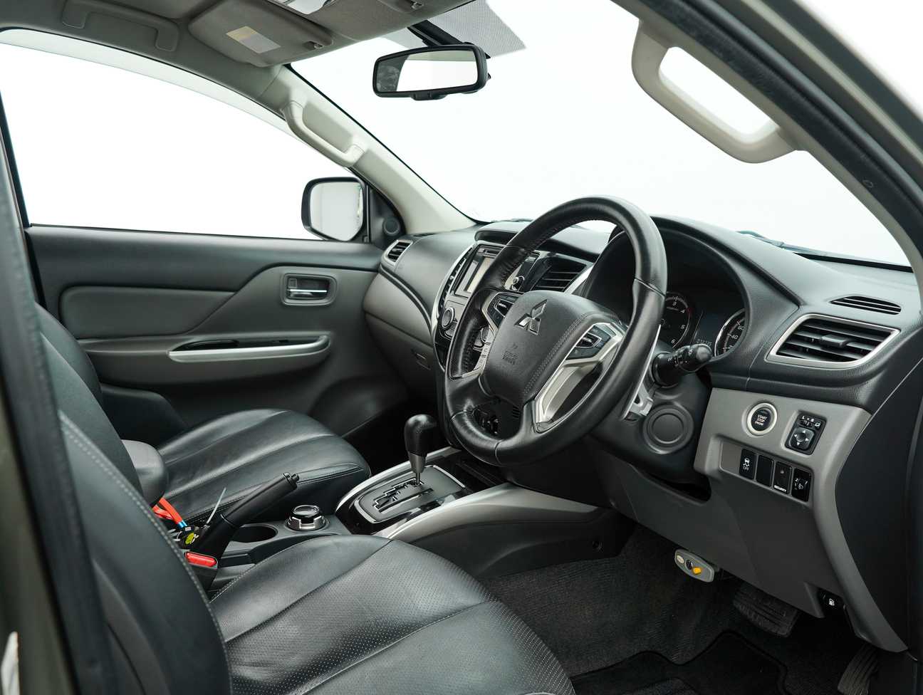 used 2016 Mitsubishi TRITON VGT HS 4WD DC 2.4