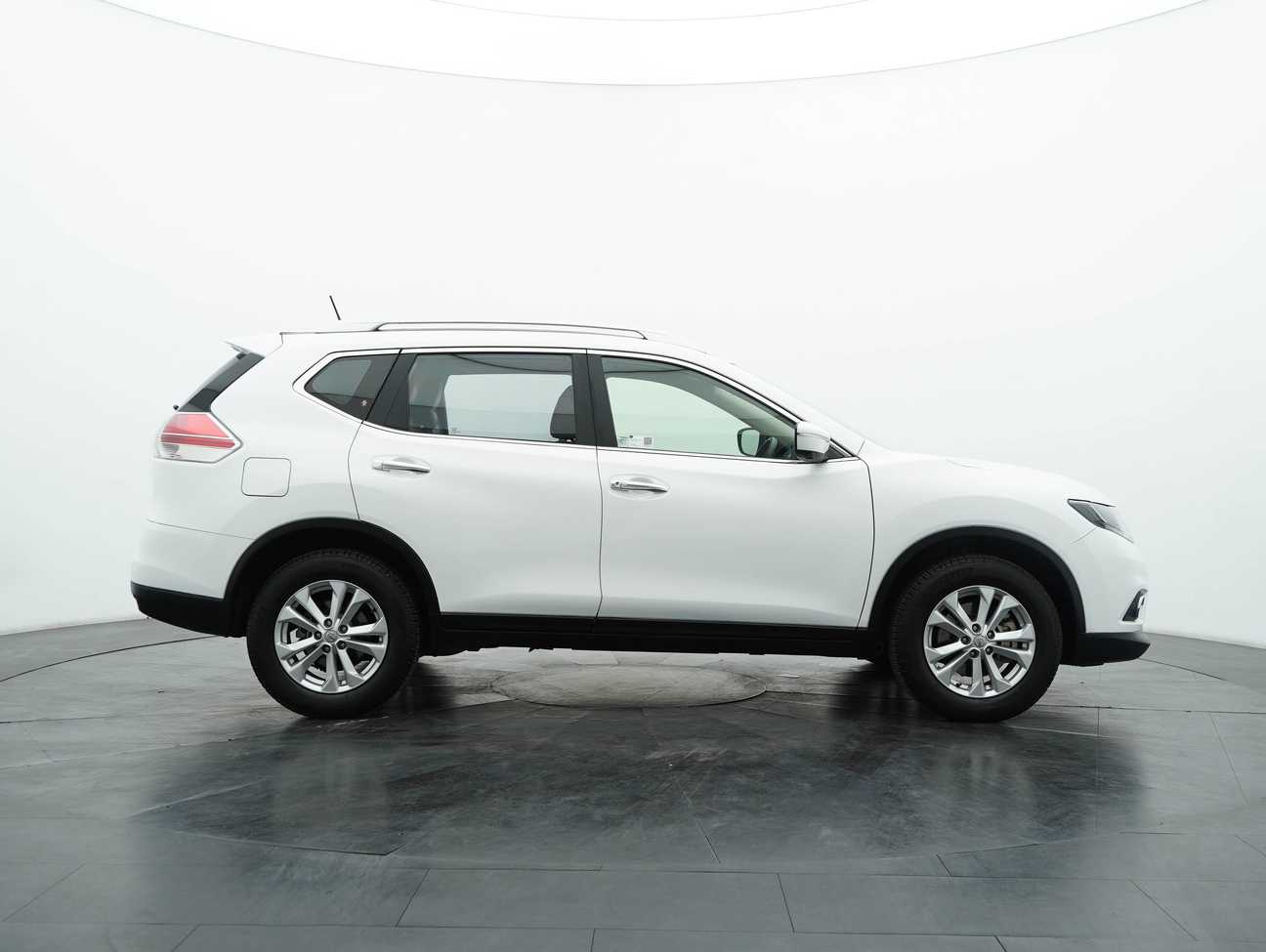 terpakai 2017 Nissan X-Trail  2.0