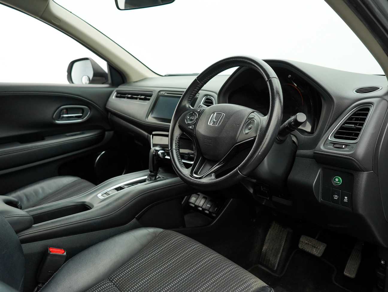 used 2015 Honda HR-V V 1.8