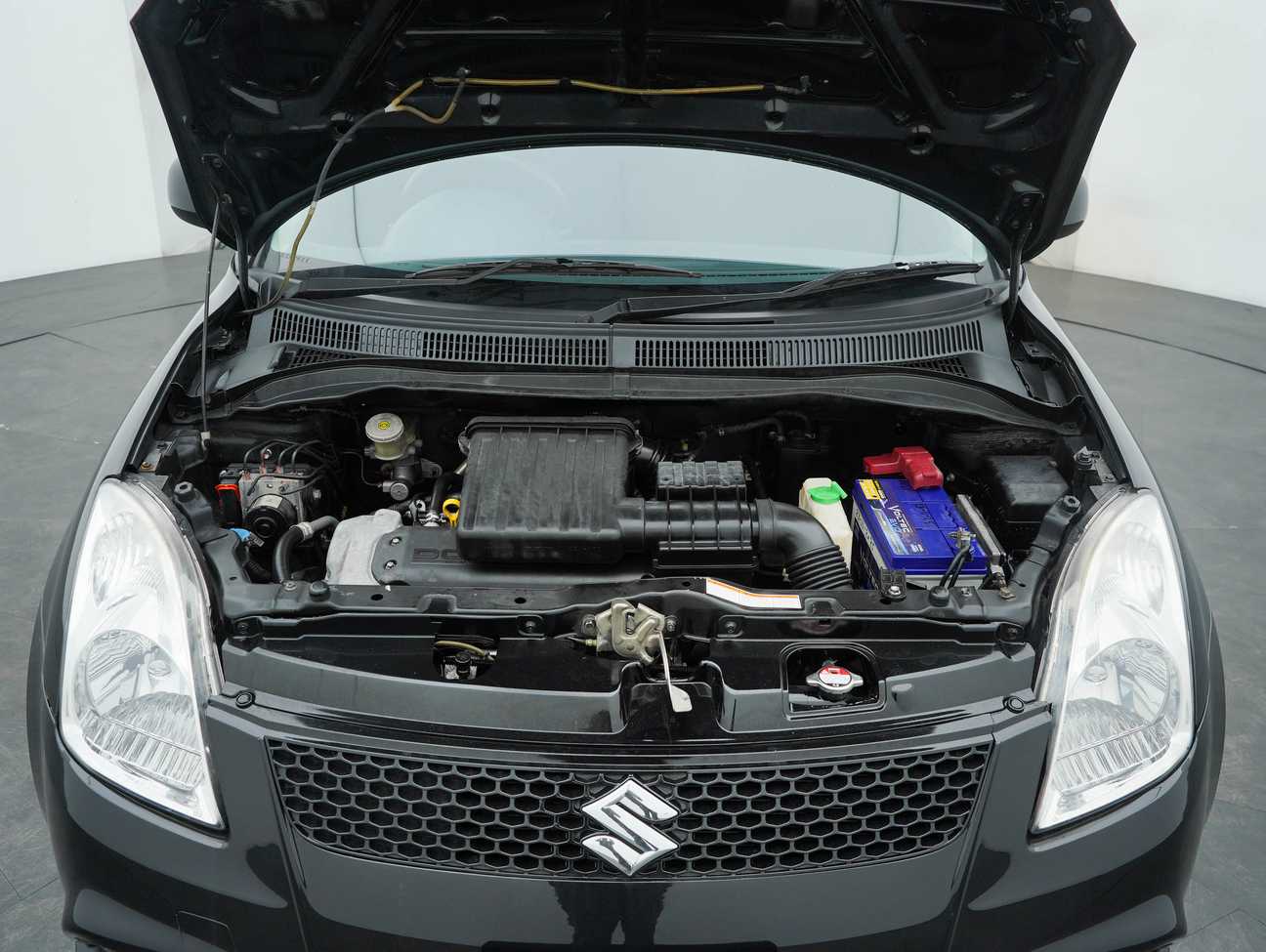 used 2012 Suzuki Swift GX 1.5