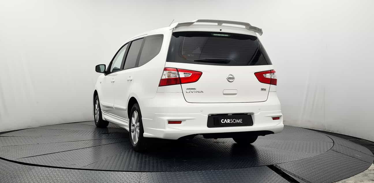 used 2016 Nissan GRAND LIVINA COMFORT 1.6