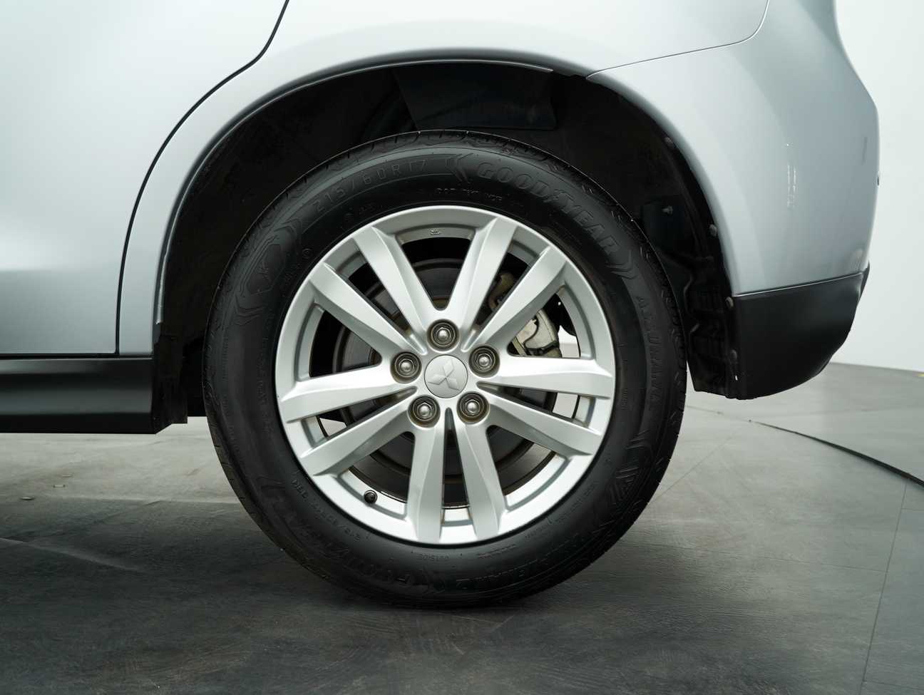 used 2016 Mitsubishi ASX  2.0