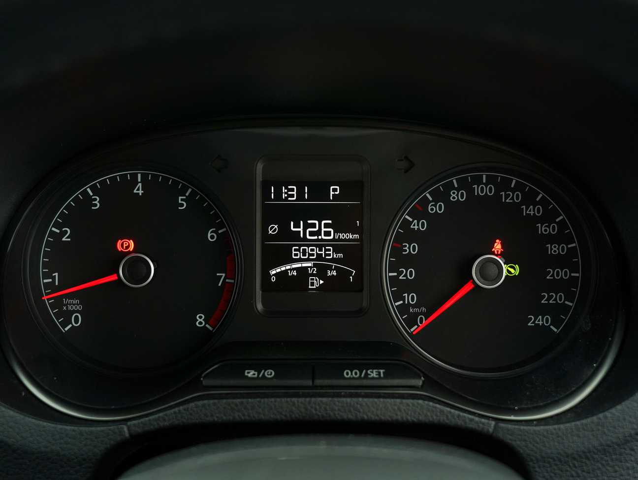 terpakai 2015 Volkswagen Polo  1.6