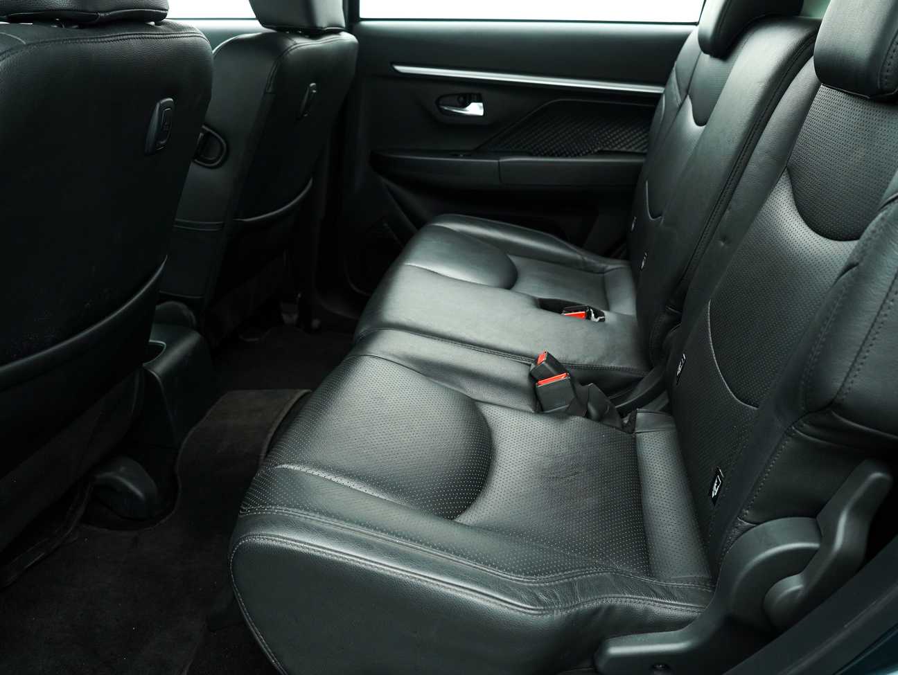 used 2020 Perodua Aruz AV 1.5