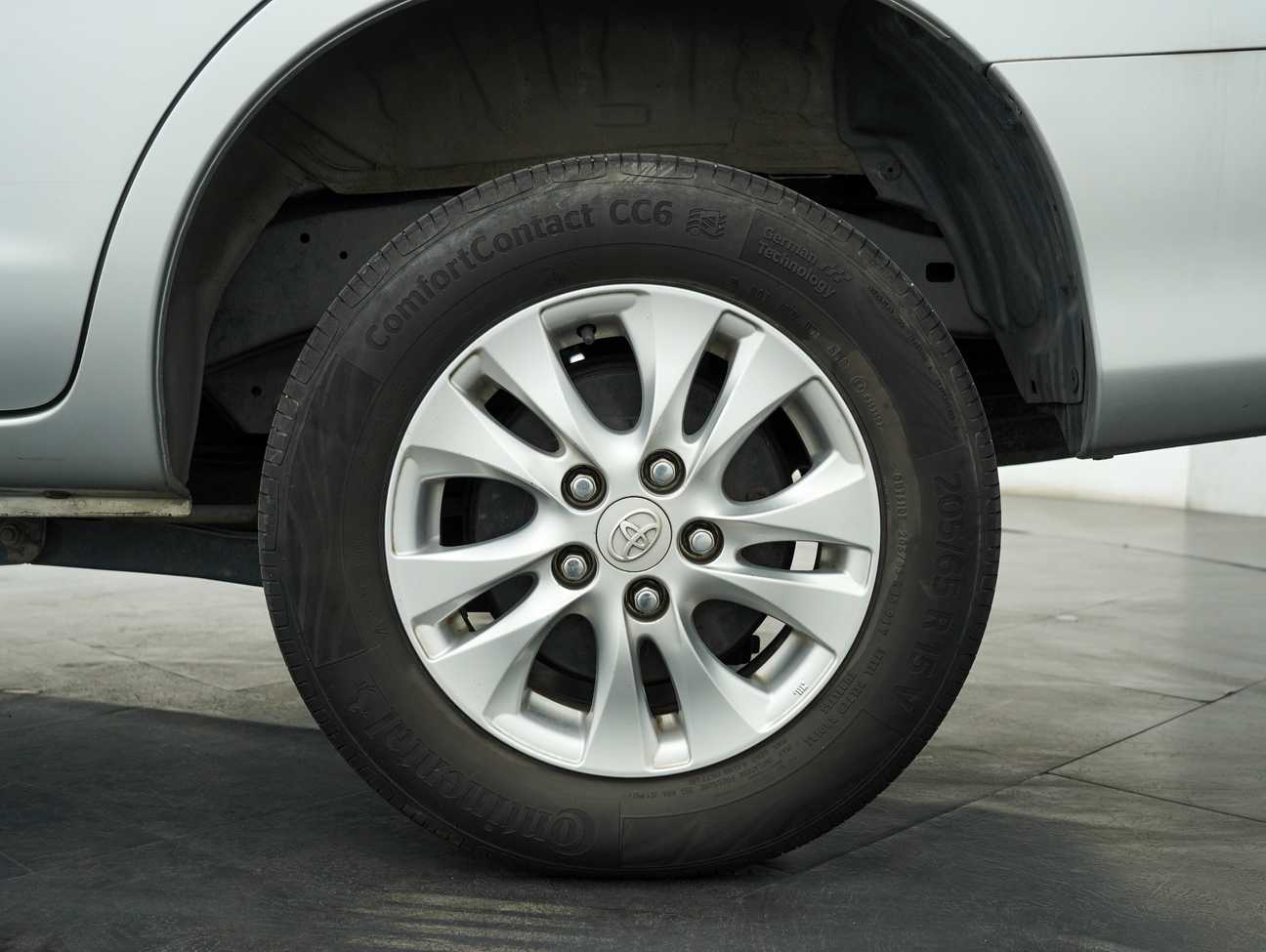 used 2014 Toyota Innova G 2.0