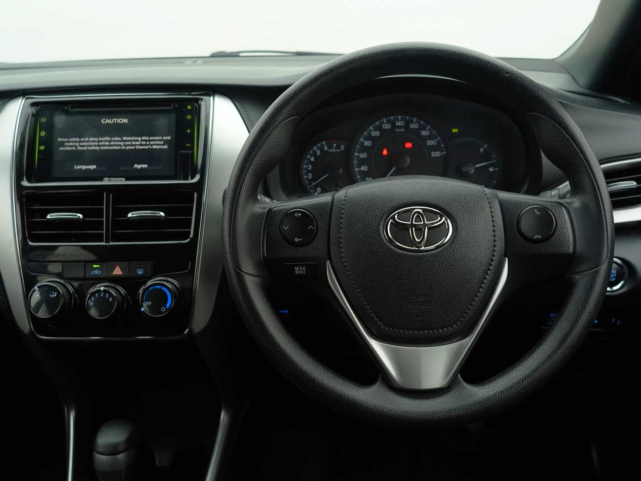terpakai 2019 Toyota Yaris E 1.5