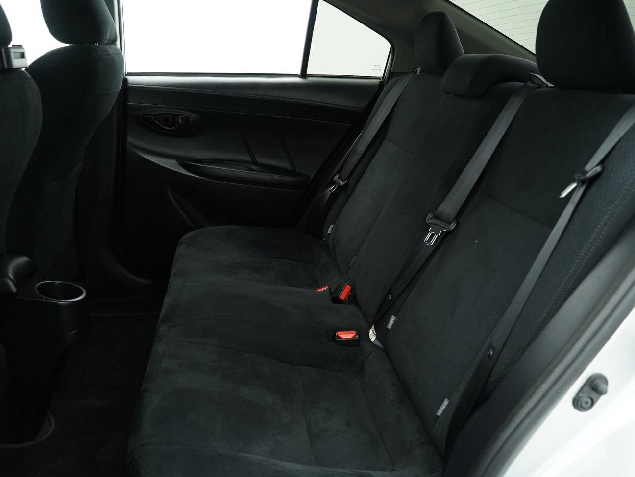 terpakai 2014 Toyota Vios J 1.5