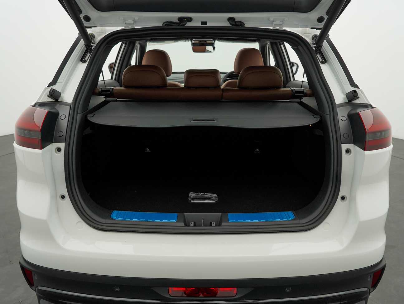 used 2023 Proton X70 Premium 1.8