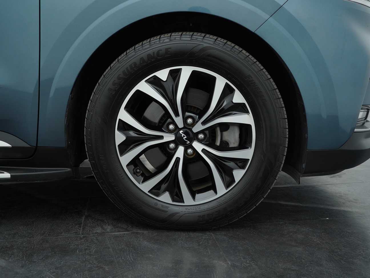 used 2022 Kia Carnival Mid 2.2