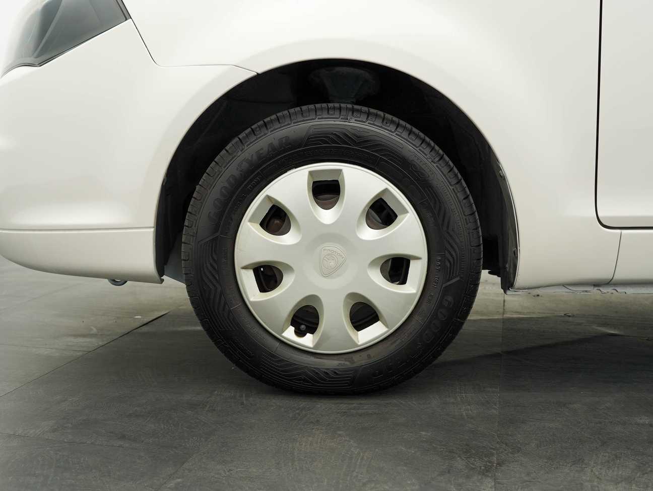 used 2015 Proton Saga SV 1.3