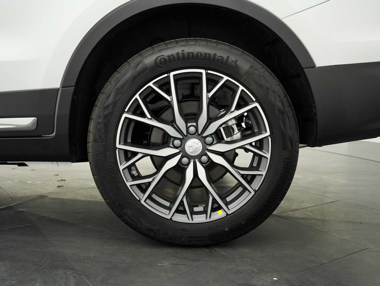 used 2023 Proton X70 Premium 1.8