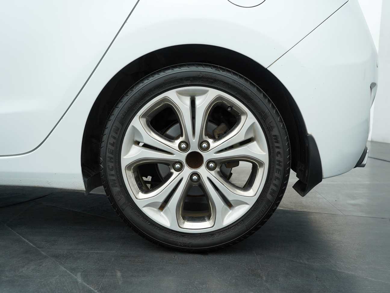 terpakai 2014 Hyundai i30 Executive 1.8