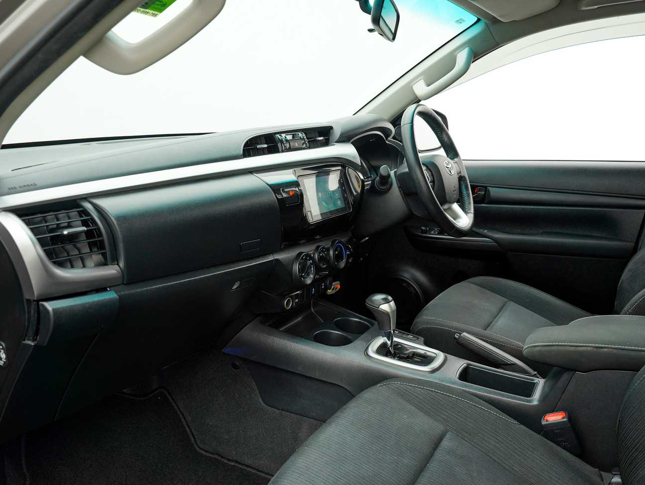 used 2020 Toyota Hilux G Dual Cab 2.4