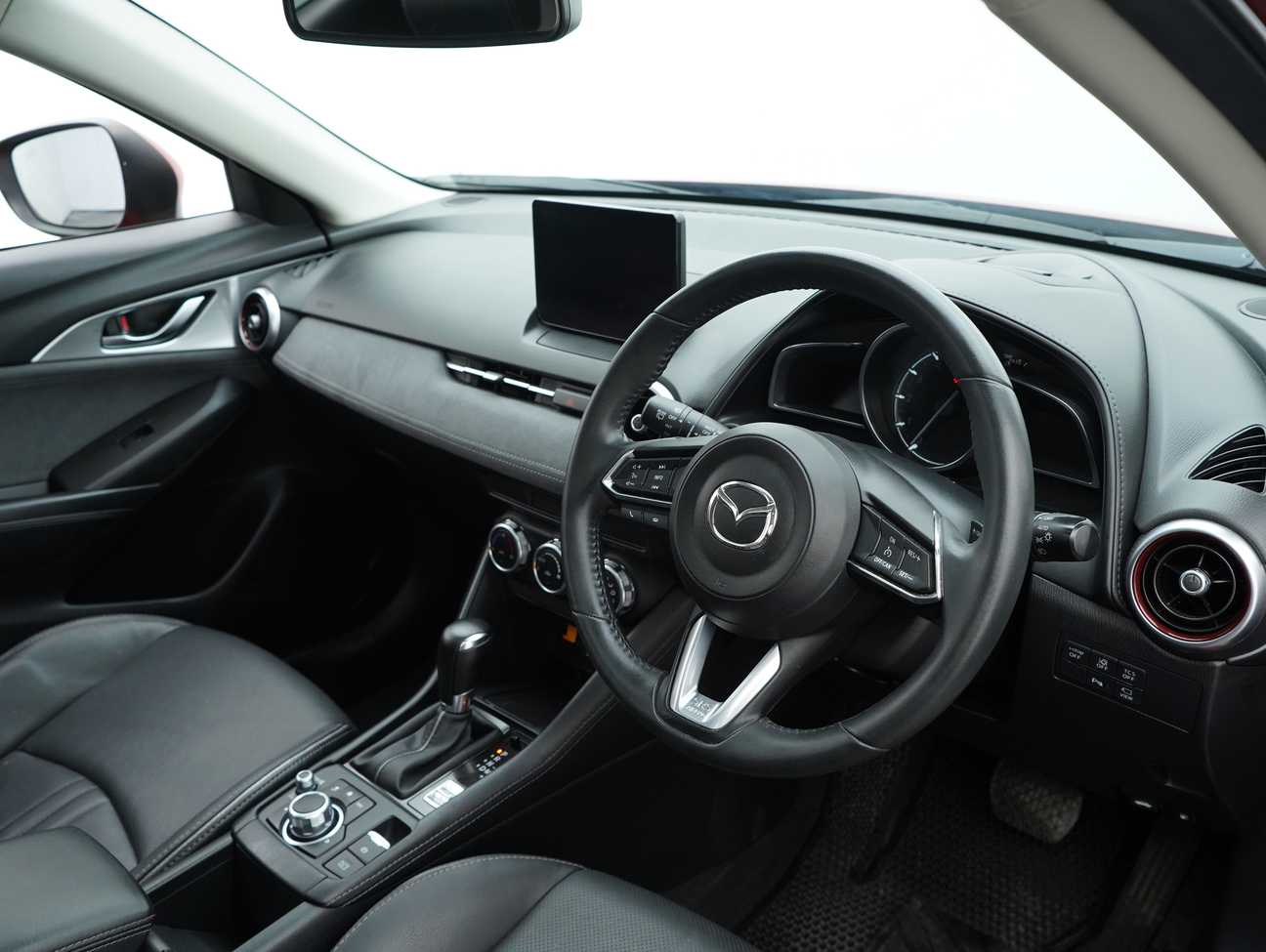 terpakai 2023 Mazda CX-3 SKYACTIV-G High 2.0