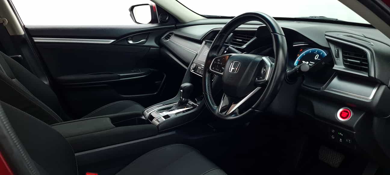 terpakai 2017 Honda CIVIC I-VTEC 1.8