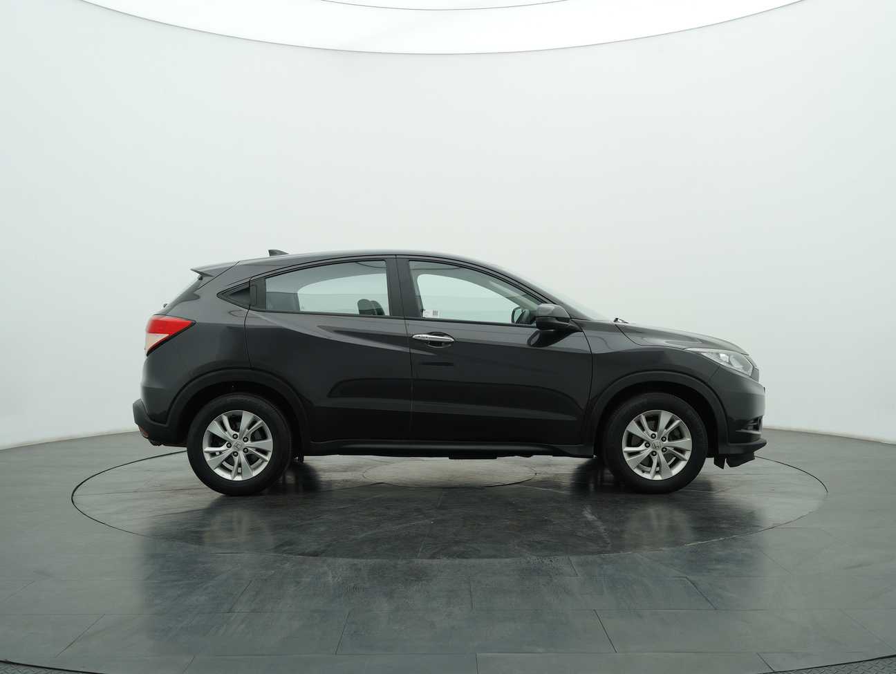 used 2015 Honda HR-V V 1.8