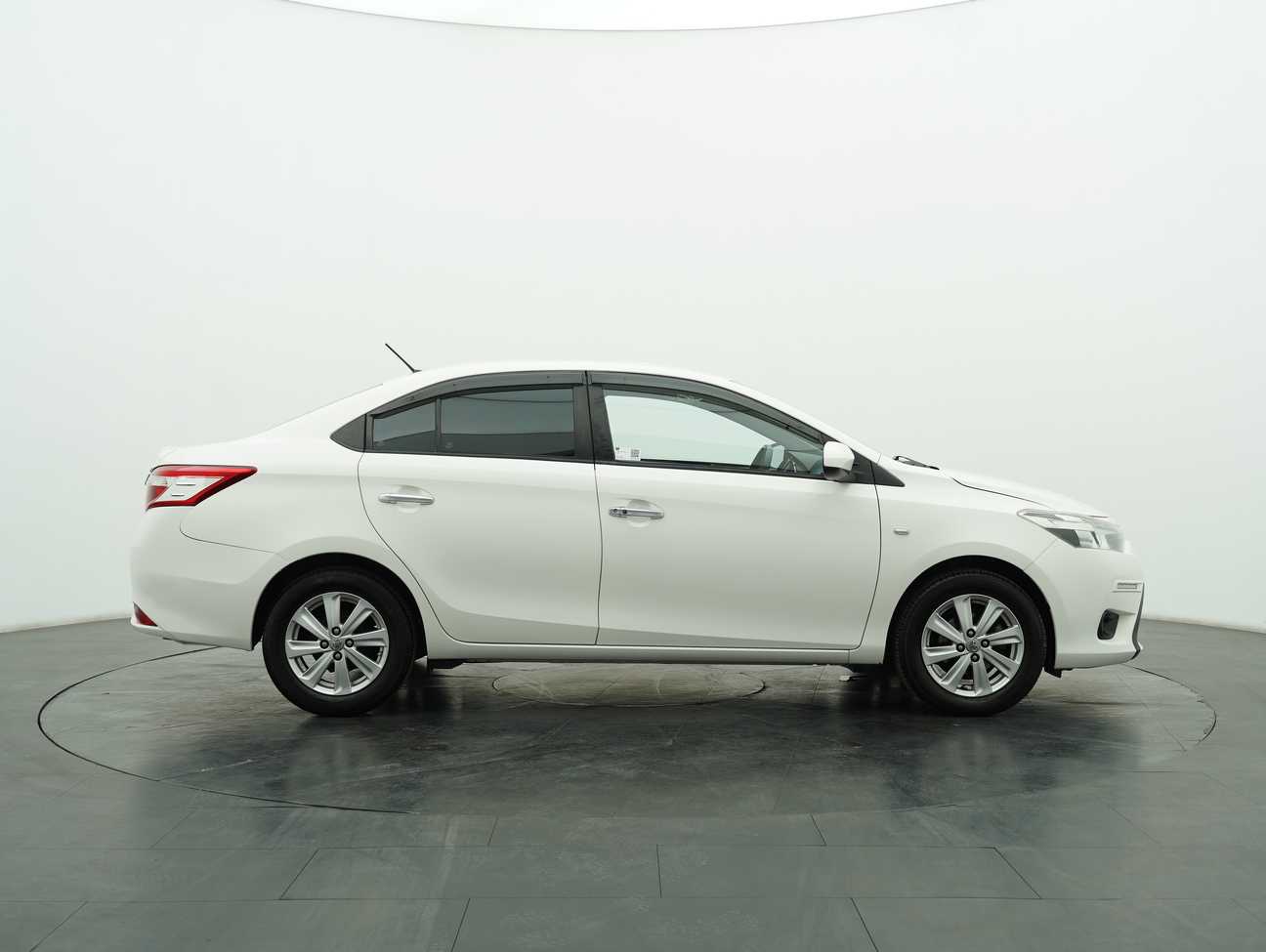 used 2016 Toyota Vios J 1.5