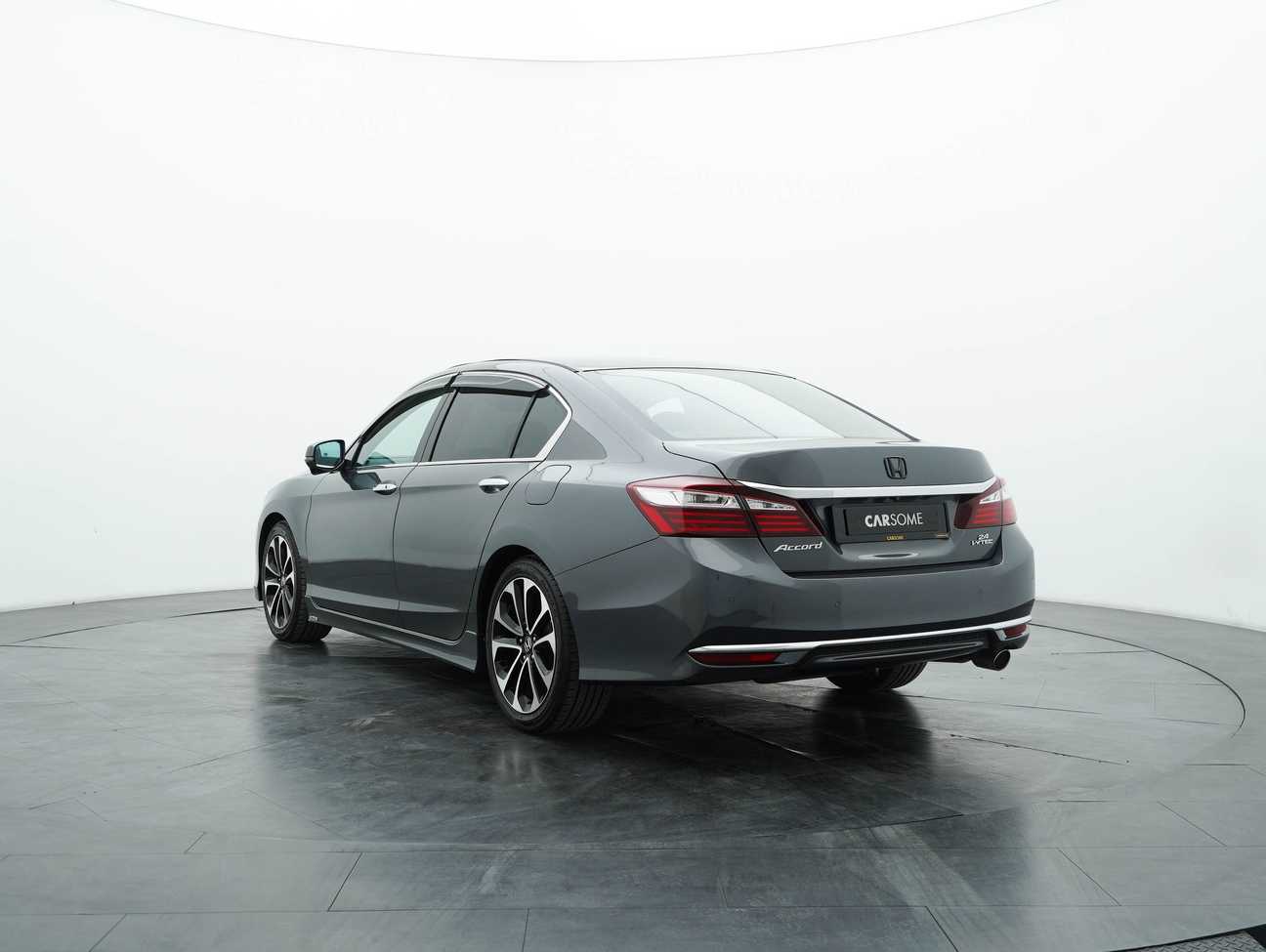 used 2016 Honda Accord VTi-L 2.4