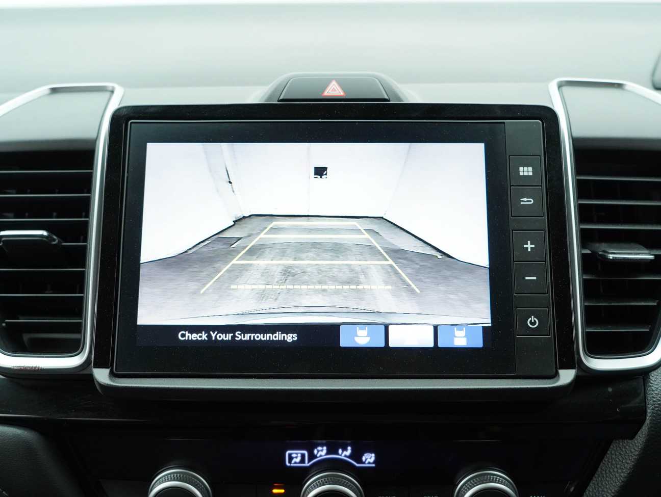 terpakai 2023 Honda City V Sensing 1.5