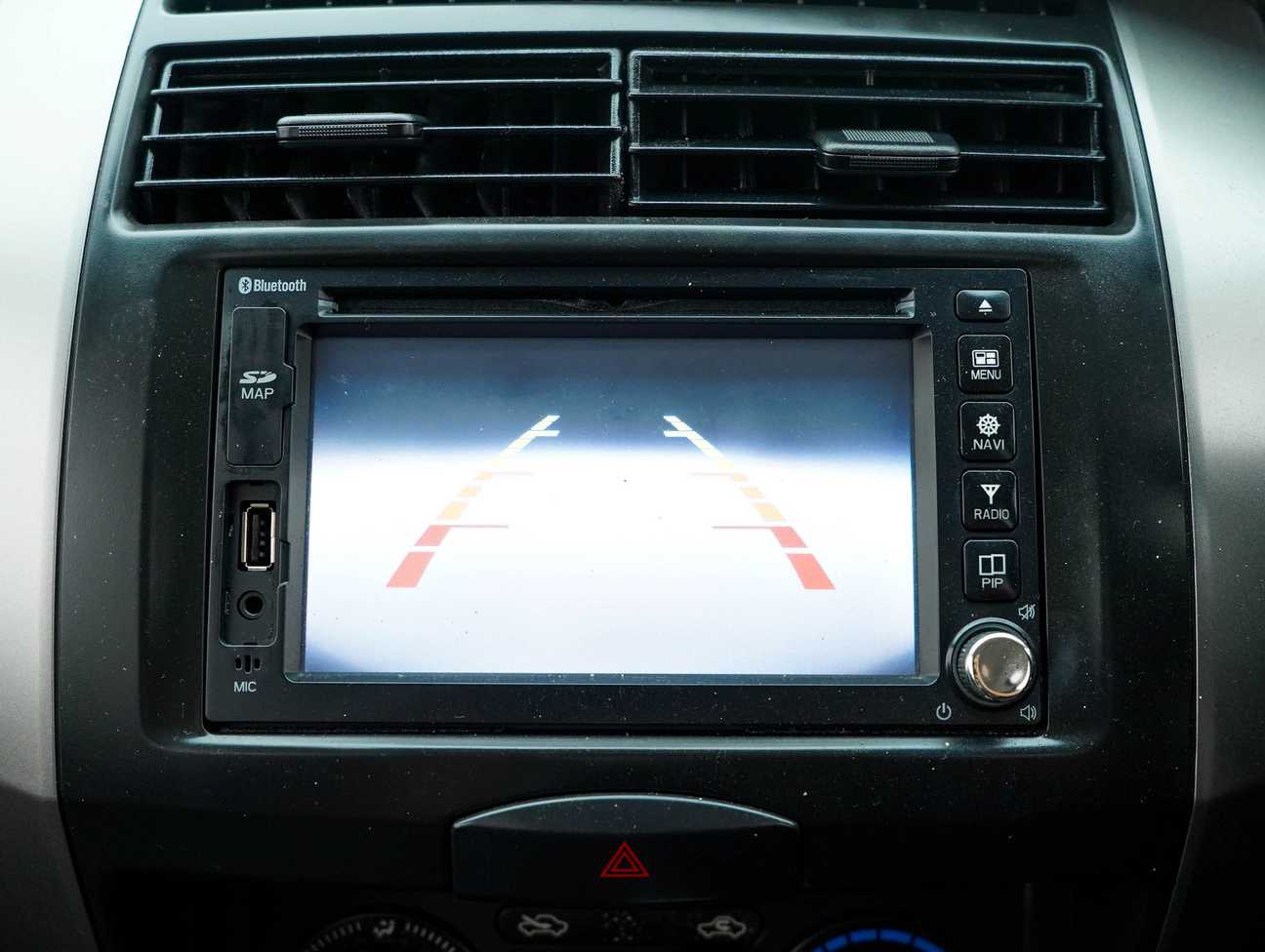 terpakai 2013 Nissan Grand Livina ST-L Comfort 1.6