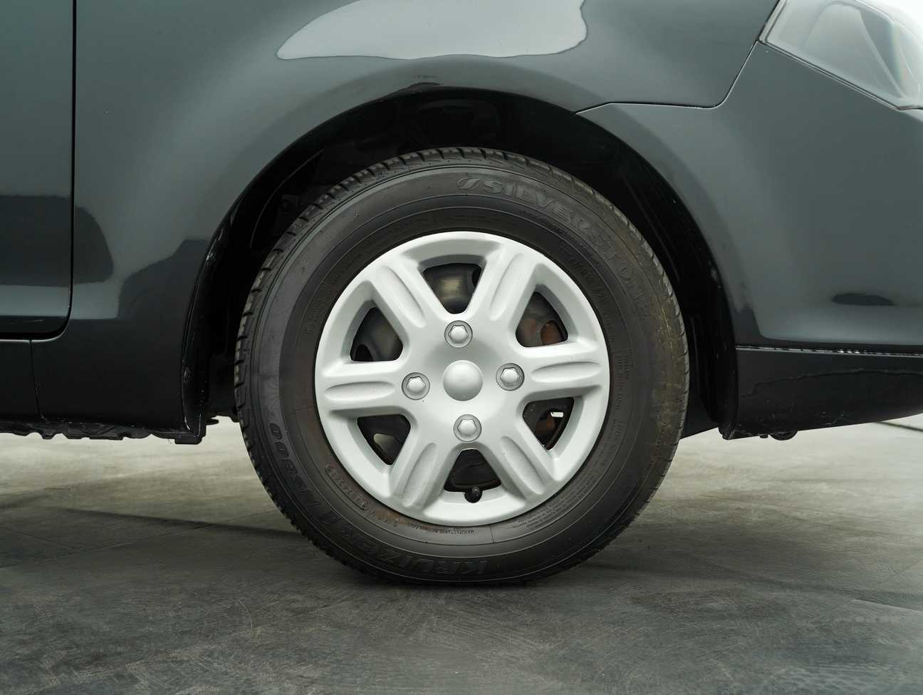 used 2014 Proton Saga SV 1.3