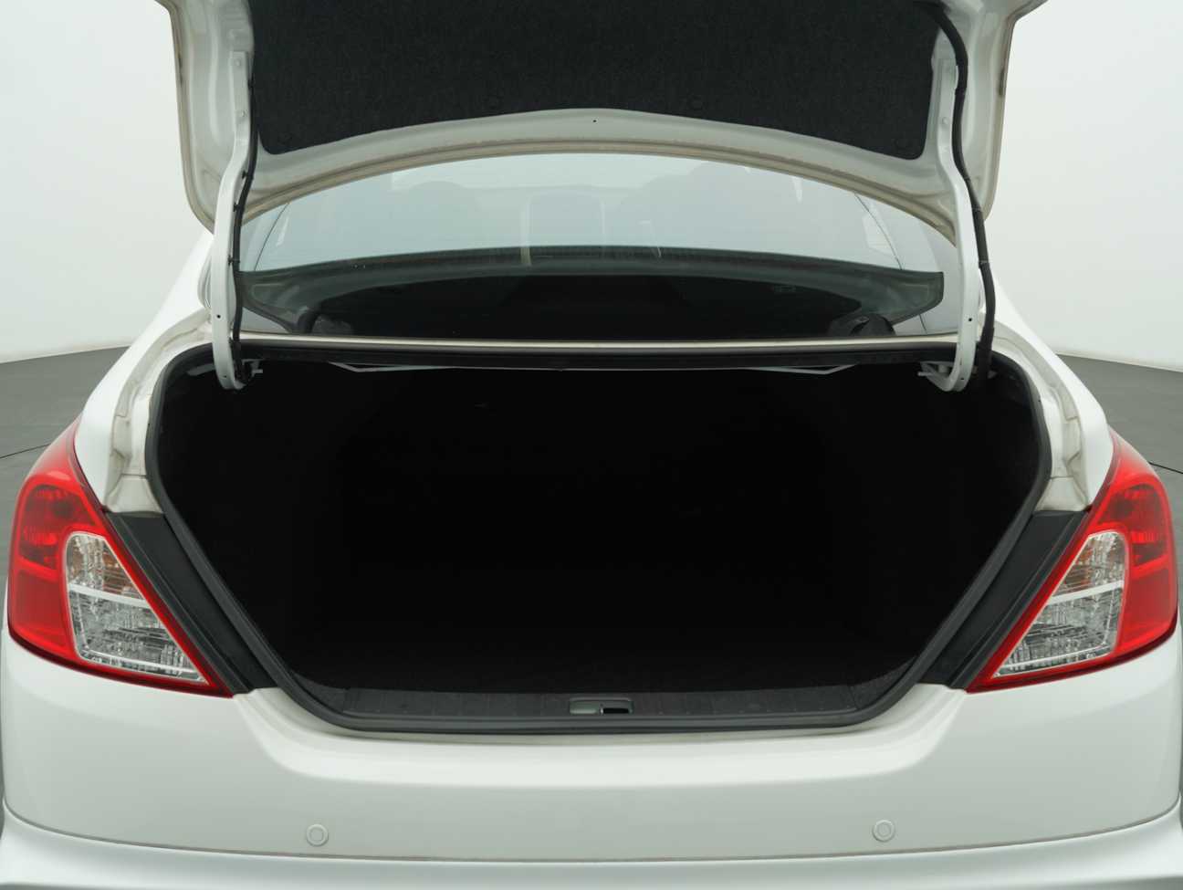 terpakai 2018 Nissan Almera VL 1.5