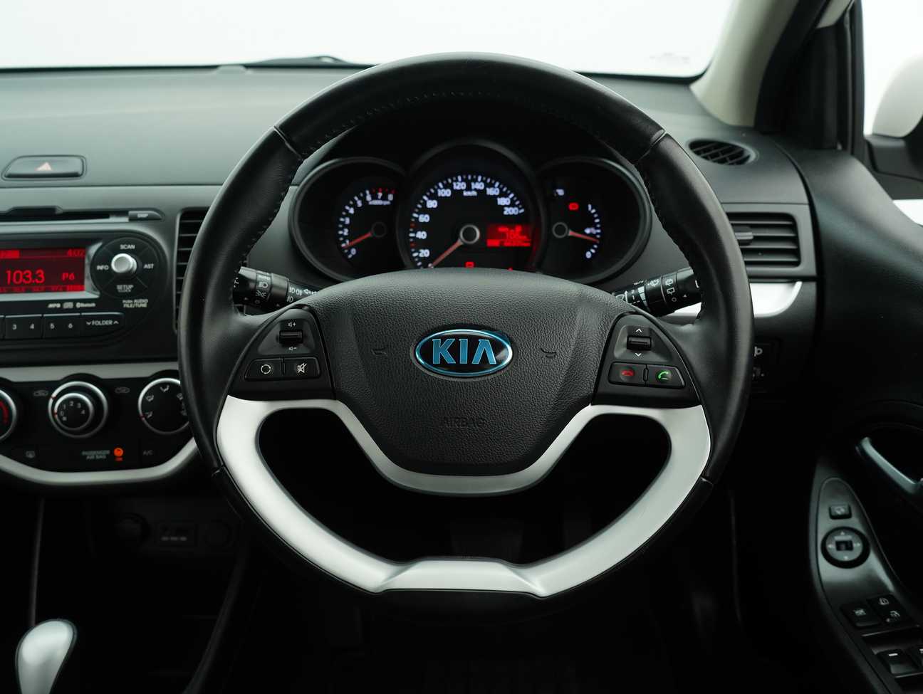 used 2013 Kia Picanto  1.2