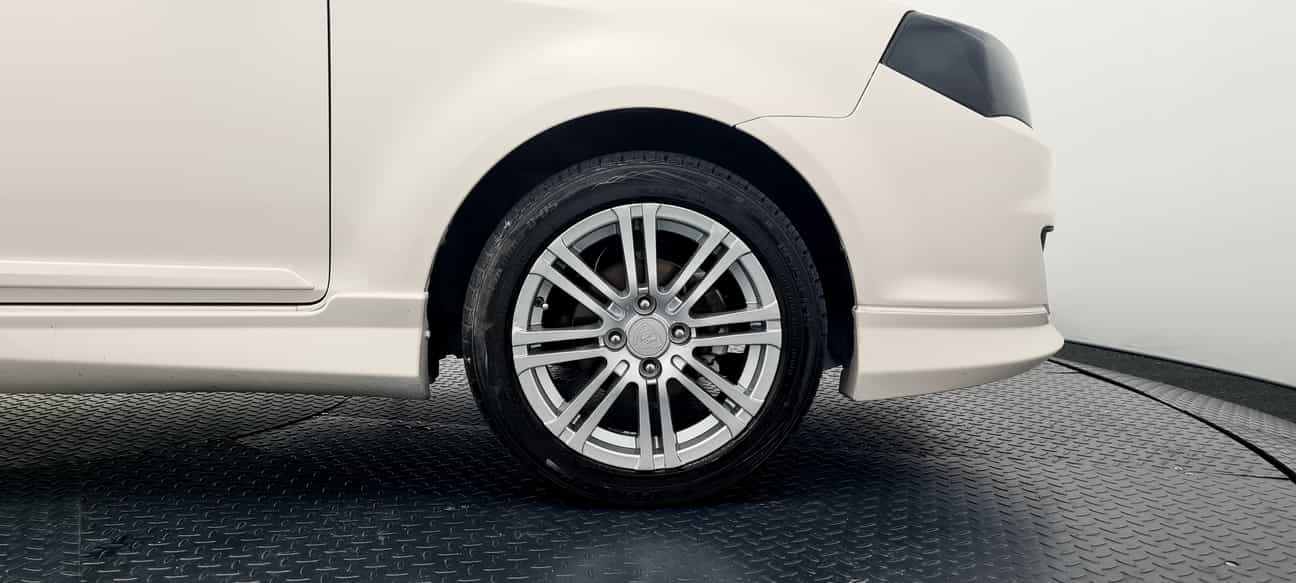 used 2013 Proton SAGA FLX SE 1.6