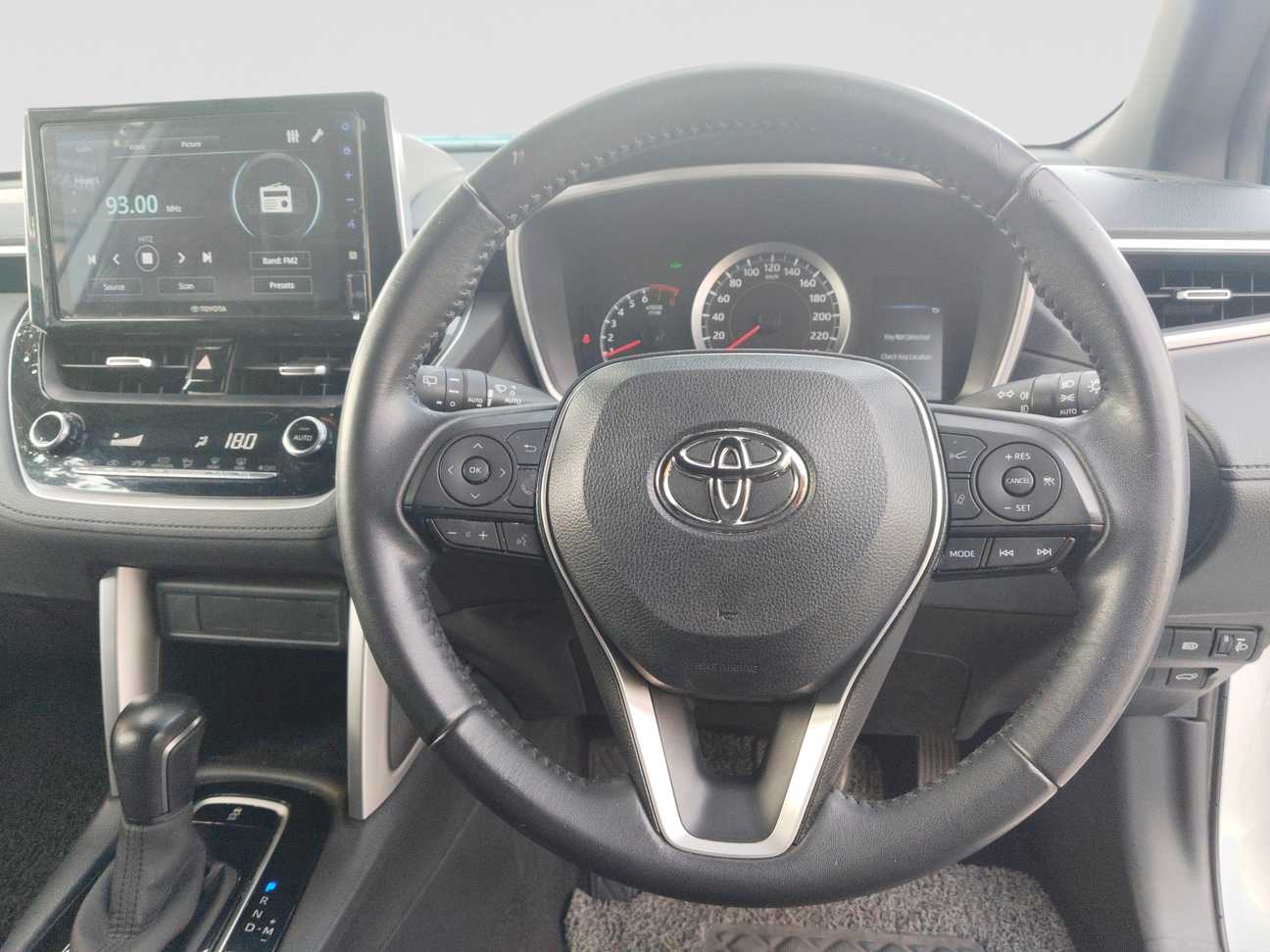 used 2022 Toyota Corolla Cross V 1.8