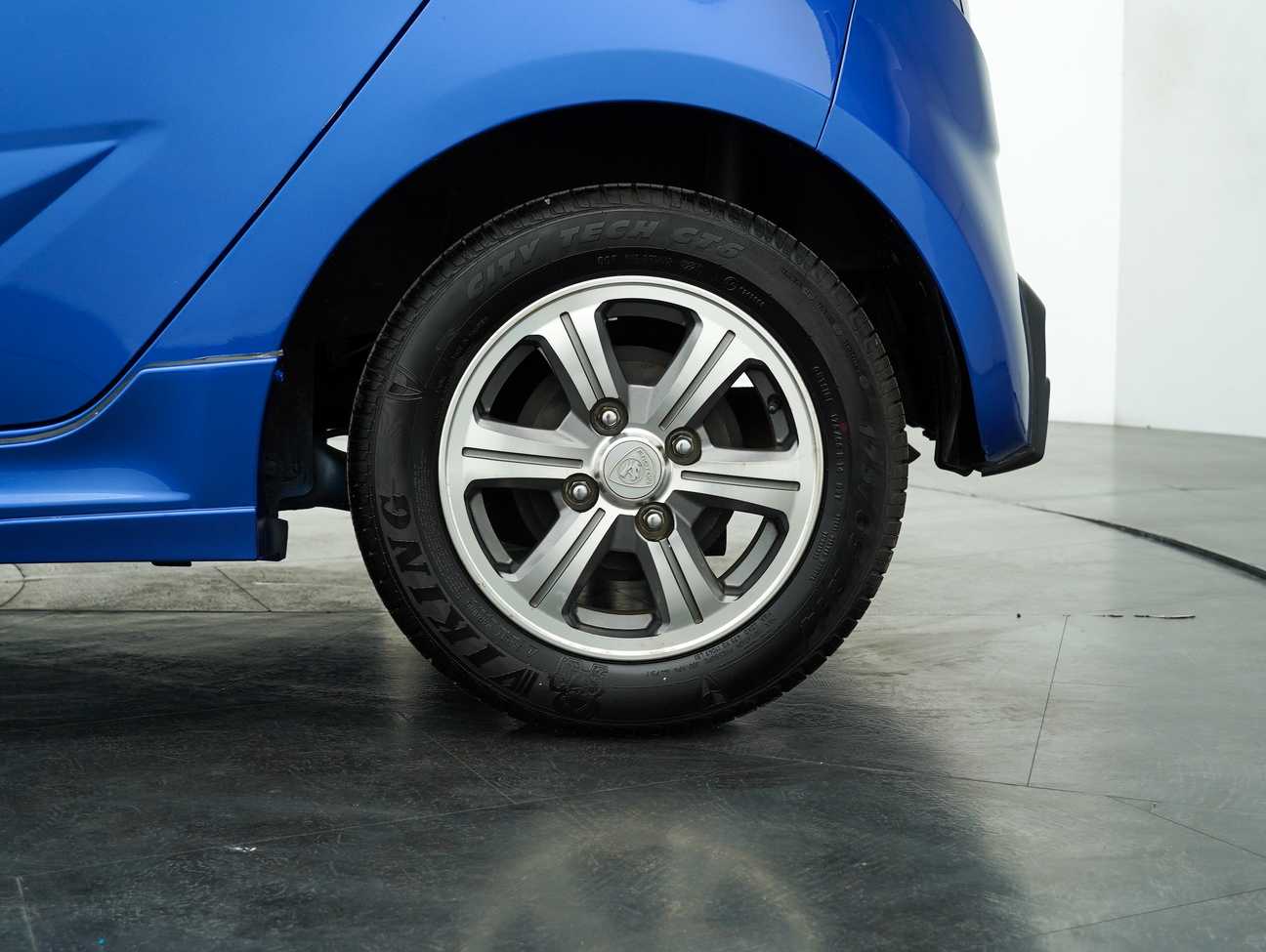 terpakai 2016 Proton Iriz Standard 1.3