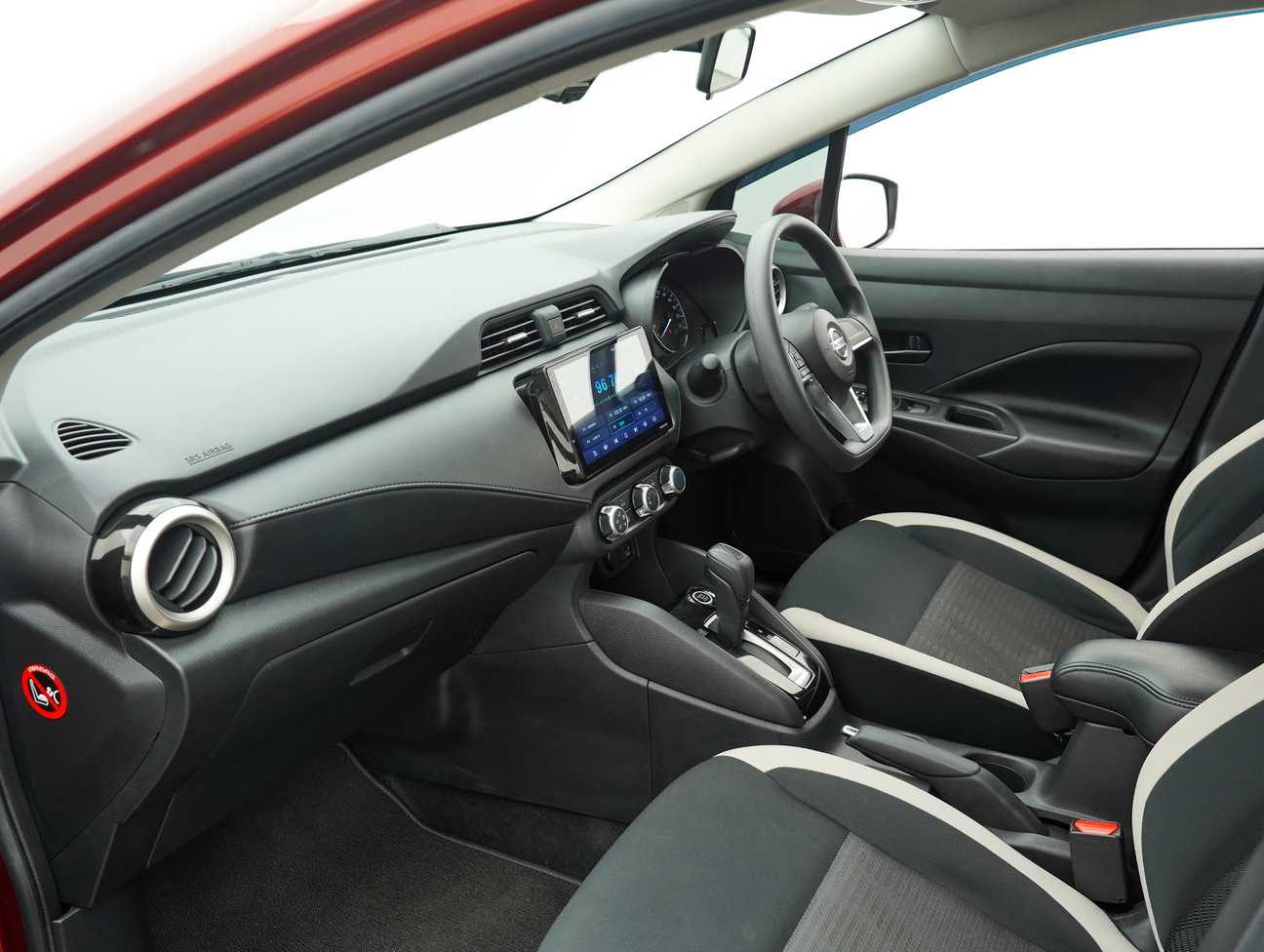 used 2022 Nissan Almera VLT 1.0