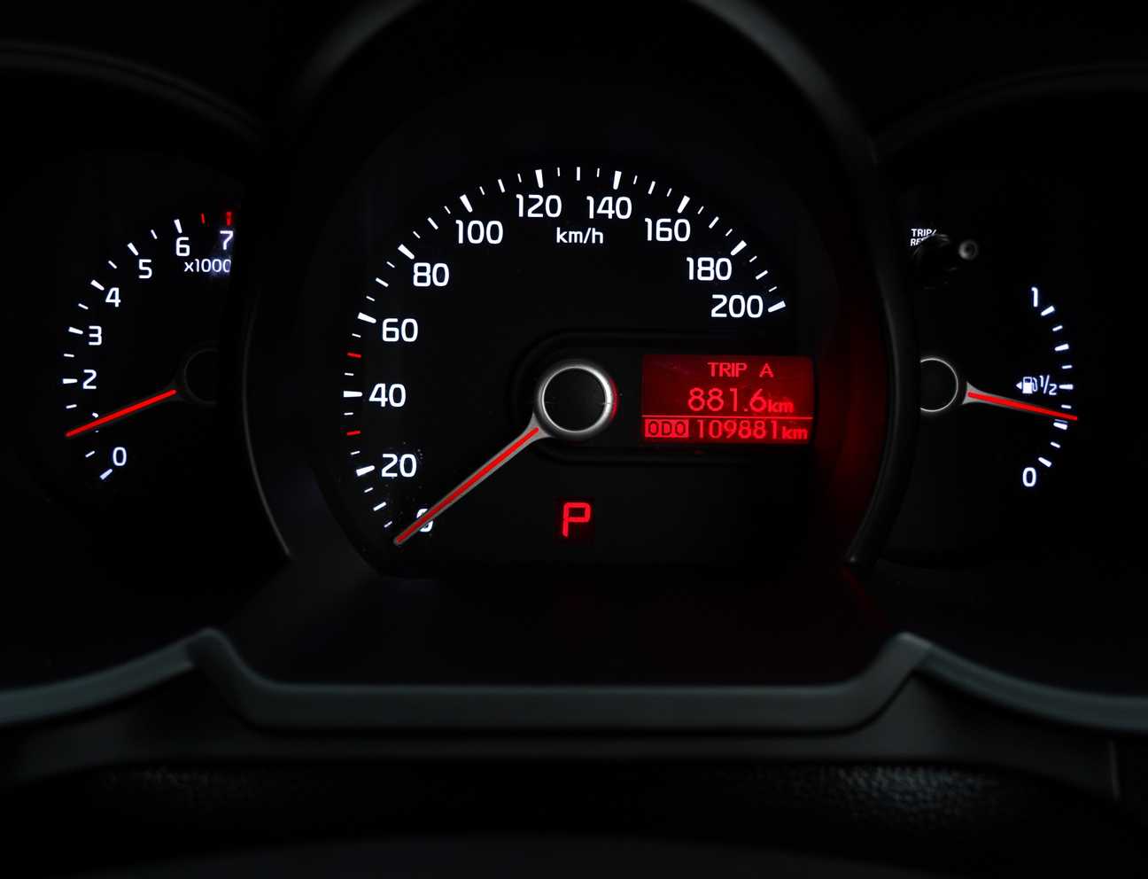 terpakai 2014 Kia Picanto  1.2